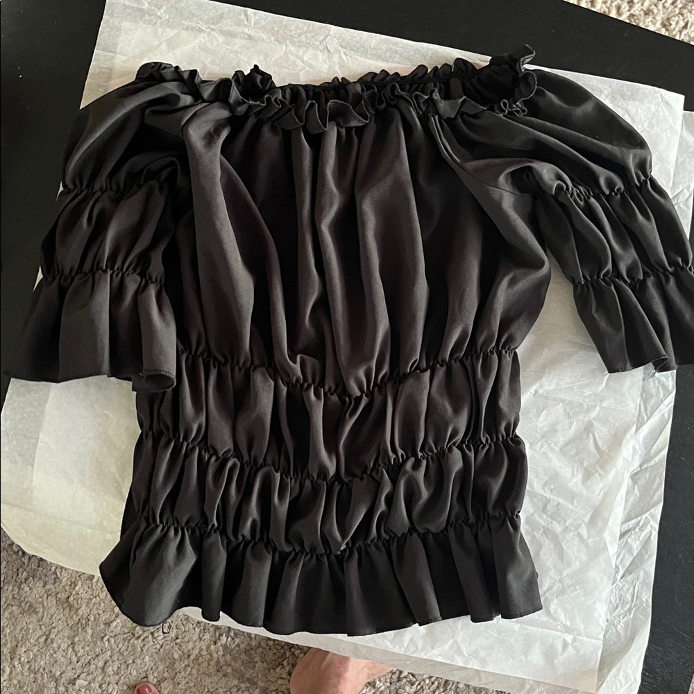 Black Off-Shoulder Ruffled Top great gothic Renaissance, pirate or fun